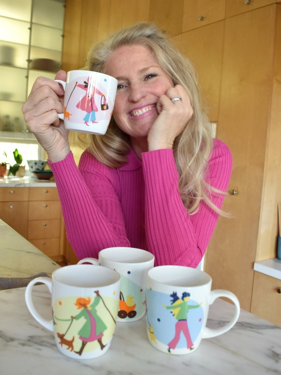 New Lesley Evers Ceramic Mugs Set Of 4 Ladies Walking Dogs