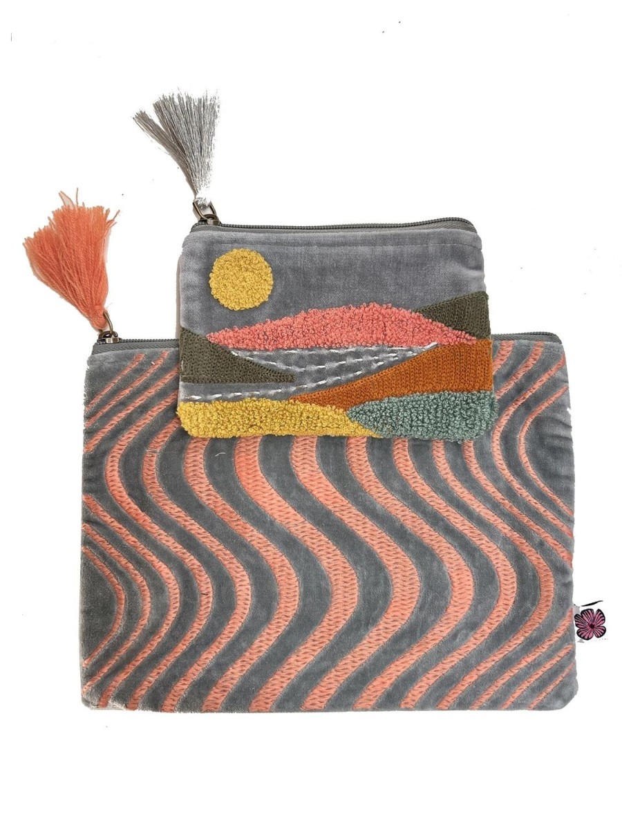 New Lesley Evers Silver Sunset Velvet Pouch Set